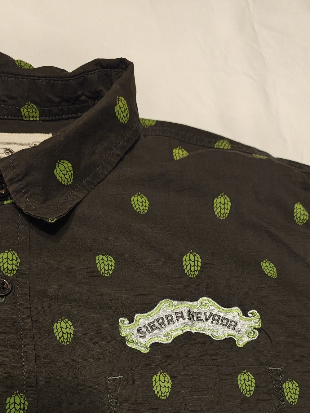 Men's Olive Green Button-Up Shirt
